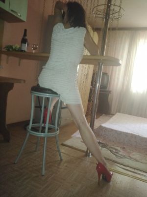 проститутка  Юлия, 40, Омск