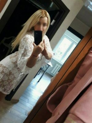 проститутка Сашенька, 27, Омск